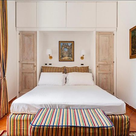Fori Imperiali Luxe Mansion Hotel Rome Exterior photo