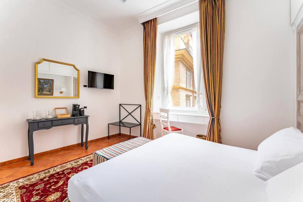Fori Imperiali Luxe Mansion Hotel Rome Exterior photo