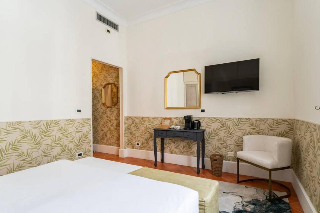 Fori Imperiali Luxe Mansion Hotel Rome Exterior photo