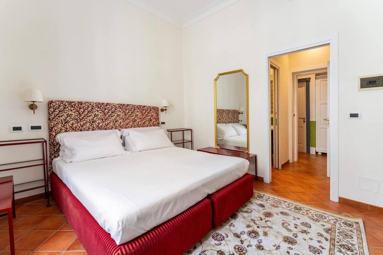 Fori Imperiali Luxe Mansion Hotel Rome Exterior photo
