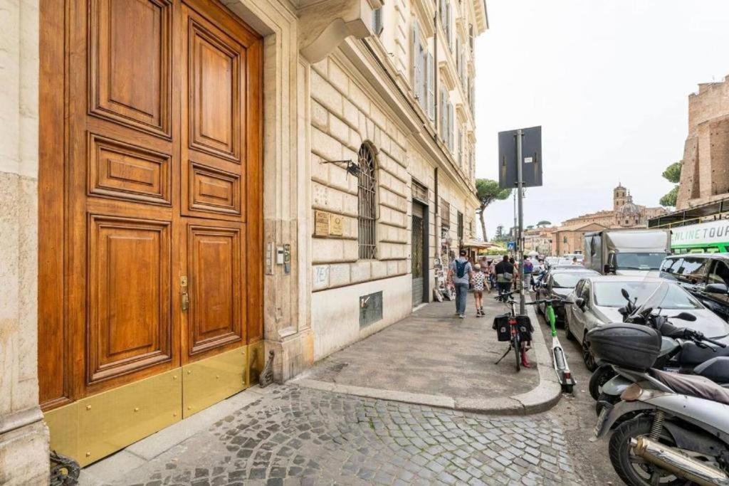 Fori Imperiali Luxe Mansion Hotel Rome Exterior photo